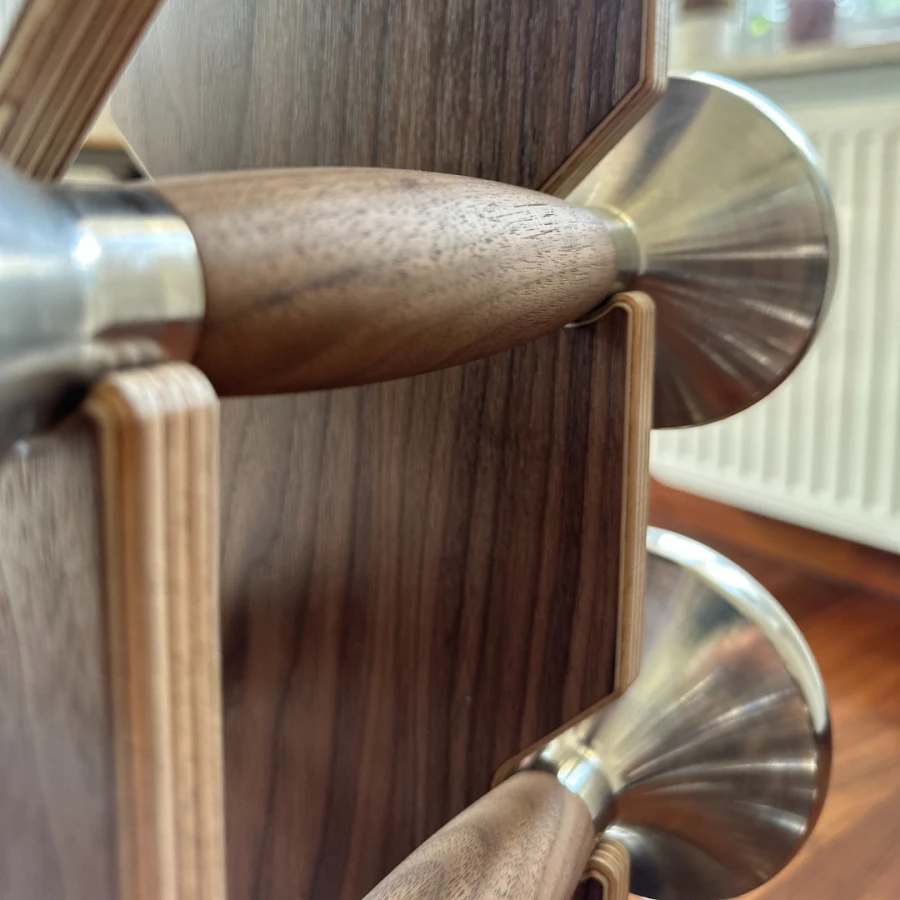 Wood Dumbbell Axxo Walnut7.png