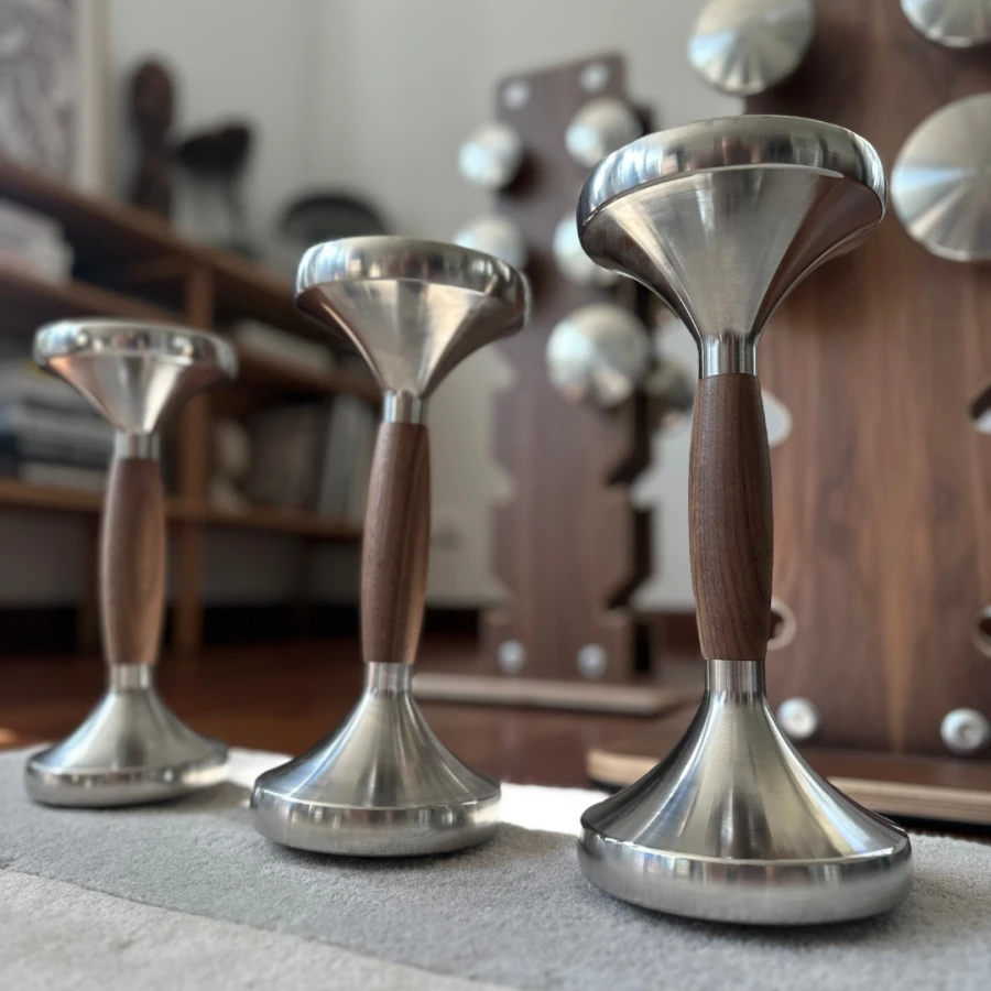 Wood Dumbbell Axxo Walnut9.png