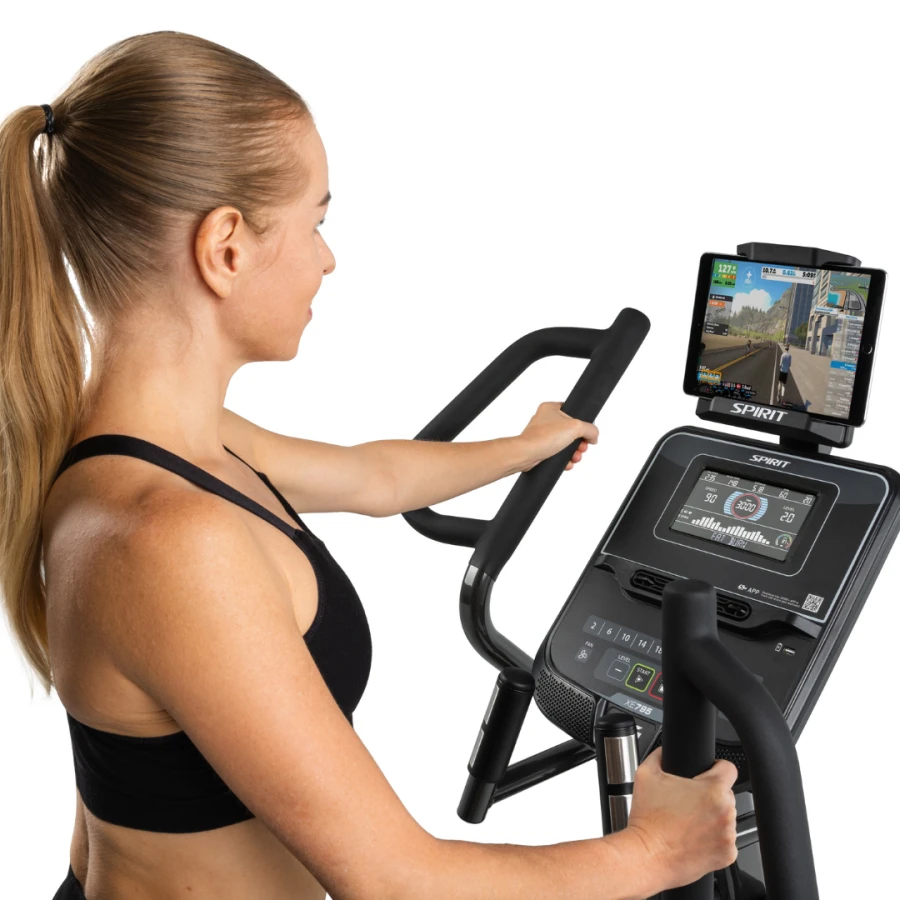 Spirit Fitness XT685 – Bieżnia elektryczna4.png